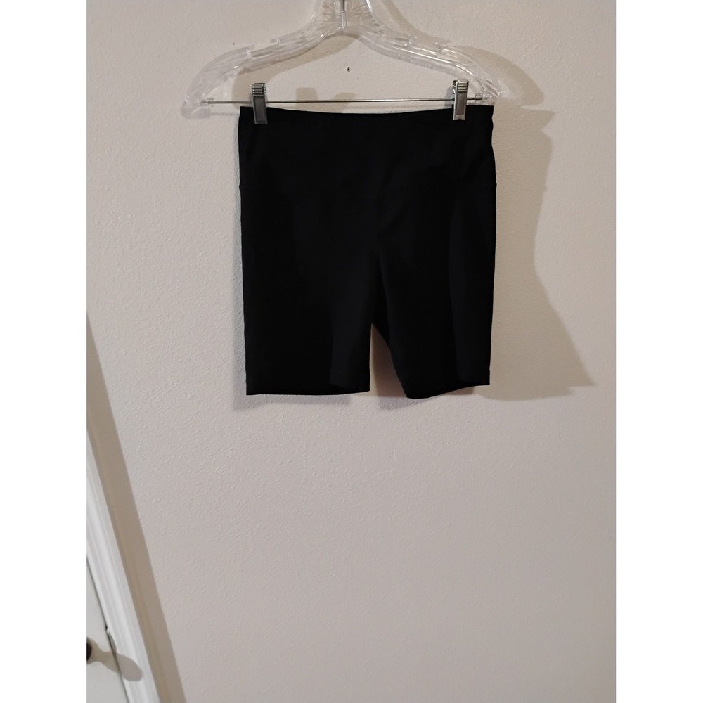 Yogalicious Lux Womens Black High Waisted Biker Shorts Size Medium RN 144527